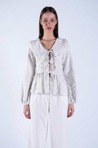 Trend Alaçatı Stili Bluse i beige: forside