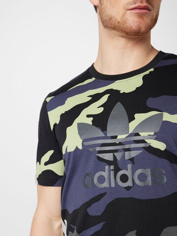 ADIDAS ORIGINALS Bluser & t-shirts 'Graphics Camo' i blå