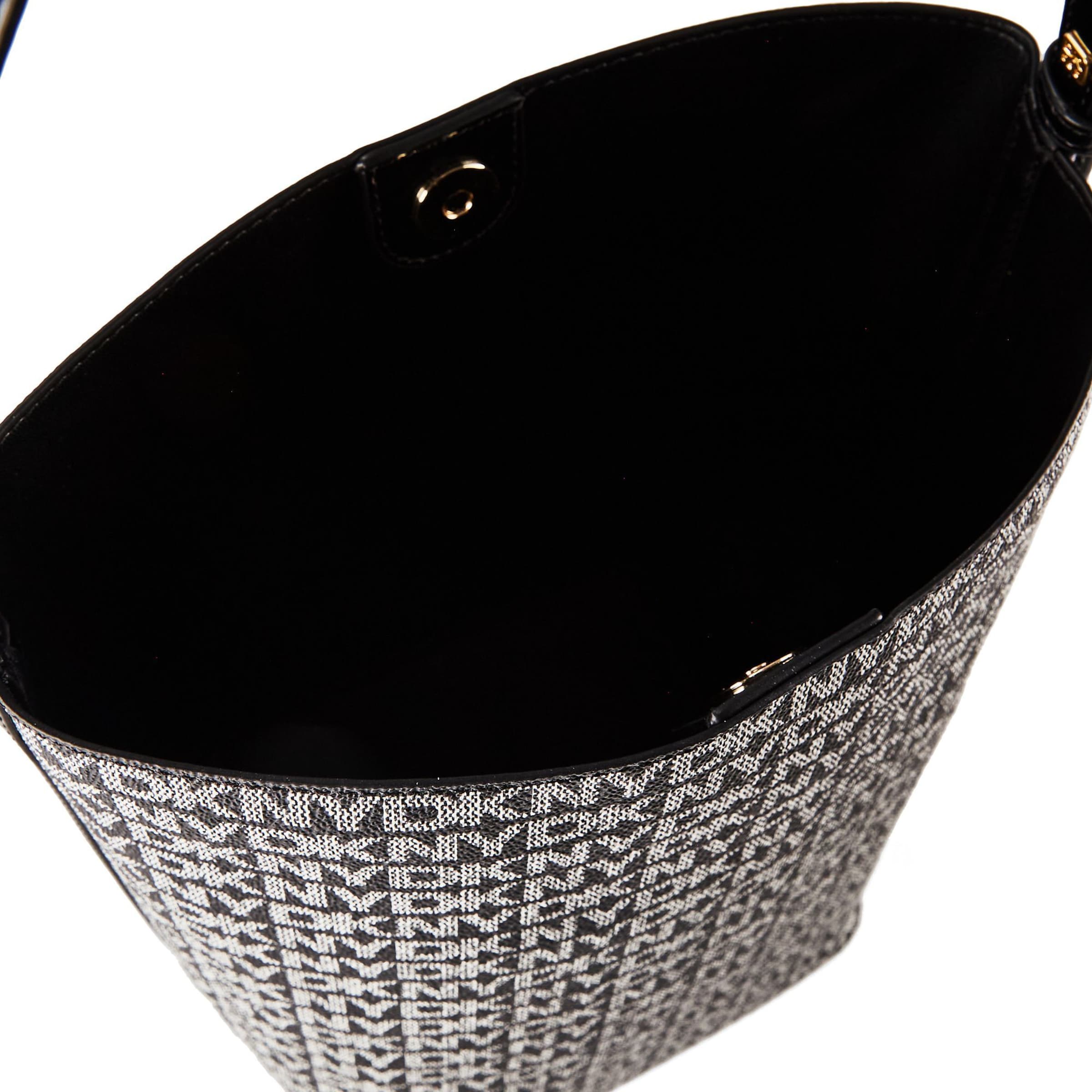 DKNY Pouch 'Avril' in Black