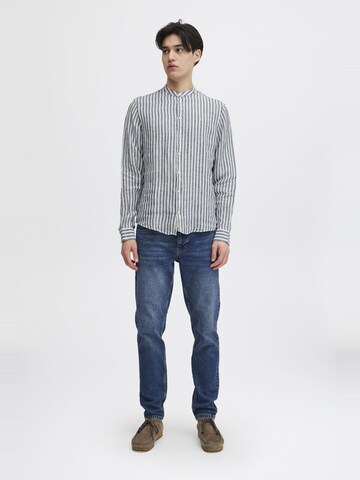 Casual Friday - Ajuste regular Camisa ' CFANTON LS CC linen striped shirt ' en azul