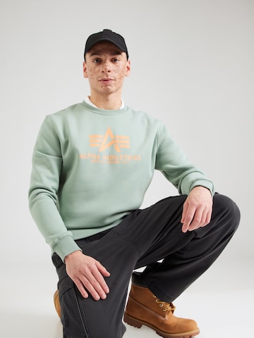 Sweat-shirt ALPHA INDUSTRIES en vert : devant