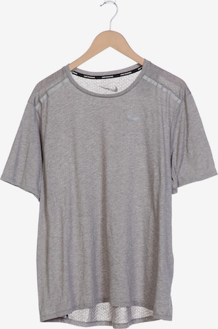 NIKE T-Shirt 7XL in Grau: predná strana