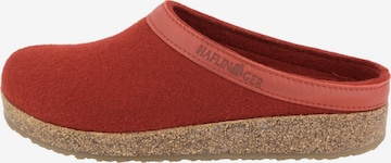 HAFLINGER Clogs 'Torben Grizzly' in Red: front