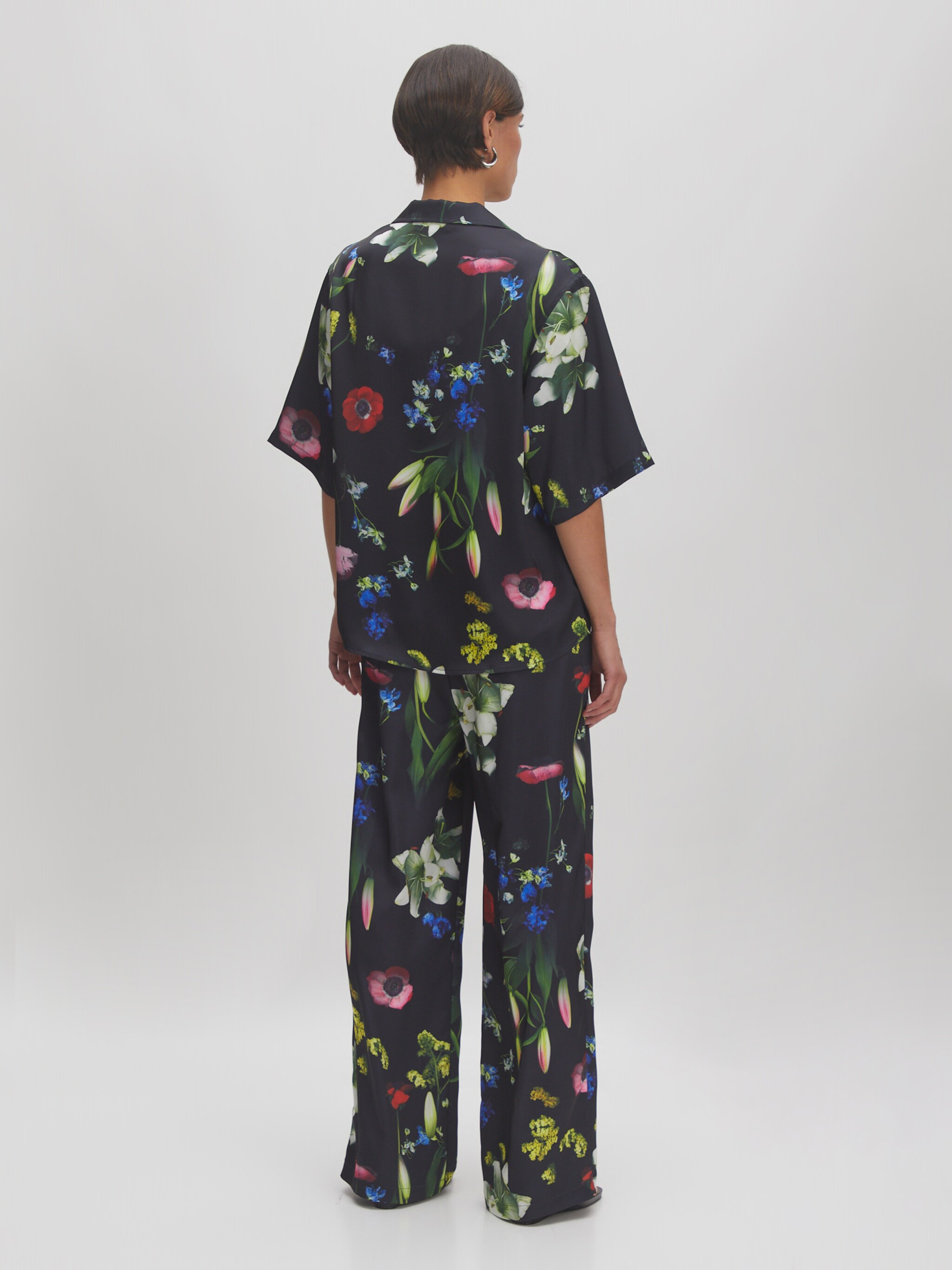 EDITED Produkter Bluse 'Chris' blandingsfarvet