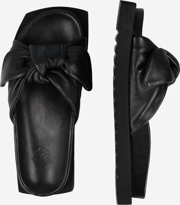 Apple of Eden Mules 'Reyna 1' in Black