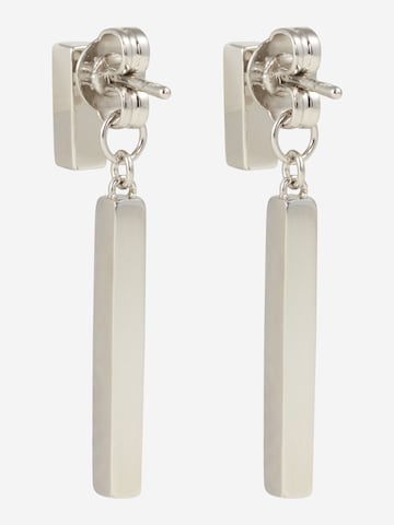 Boucles d'oreilles BOSS en argent