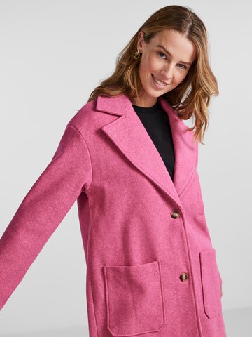 PIECESPrijelazni kaput 'Nili' - roza boja