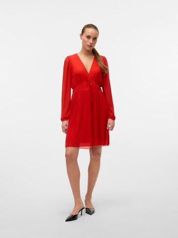 Abito 'VMLOUISA' di VERO MODA in rosso