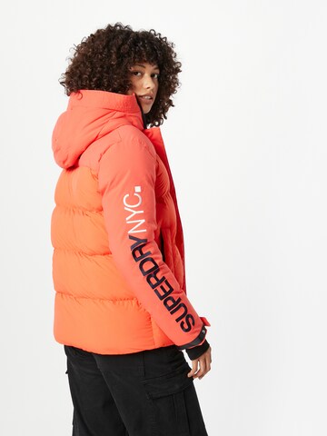 Superdry Vinterparka i rød