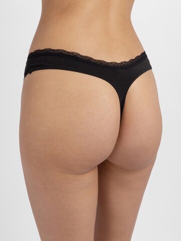 Dorina String in Black