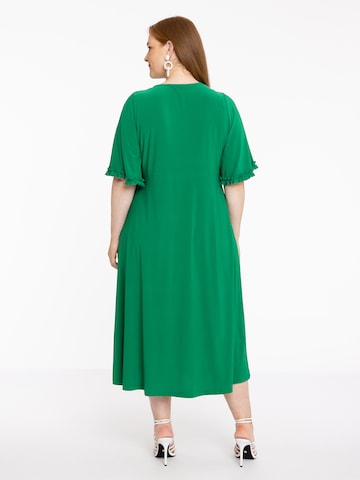 Yoek Dress in Green