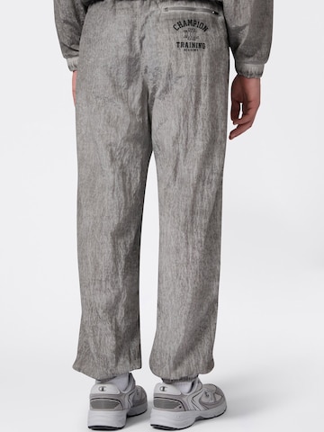 Tapered Pantaloni sportivi di Champion Authentic Athletic Apparel in grigio
