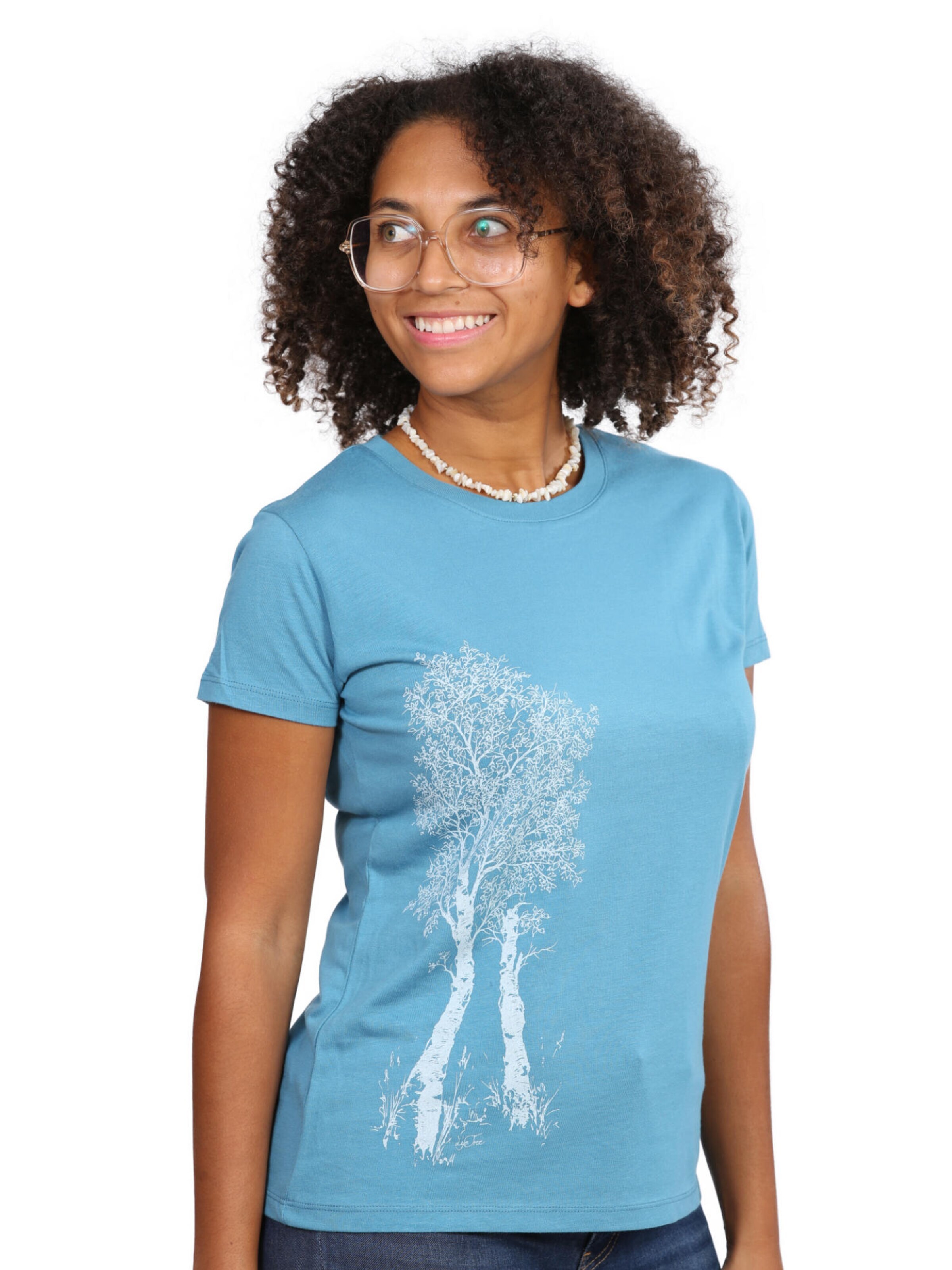 Life-Tree Shirt 'Fairwear Birke' in Green: front