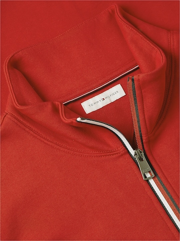 TOMMY HILFIGER Sweatshirt in Rot