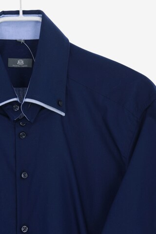 ROYAL CLASS Button Up Shirt in M in Blue