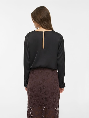 VILA - Camiseta en negro