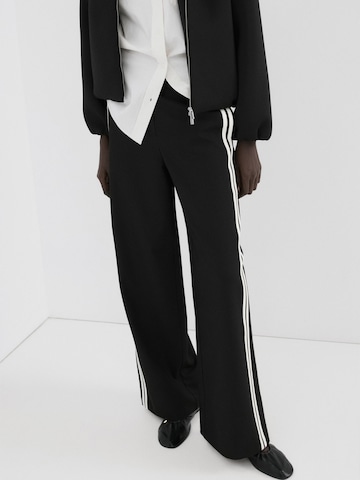 MANGO Wide leg Byxa i svart: framsida