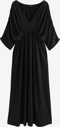 Next Mekko värissä musta, Tuotenäkymä