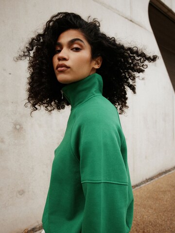 Next - Sudadera en verde