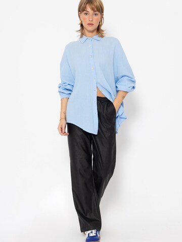 SASSYCLASSY Bluse 'kürzere Variante' in Blau