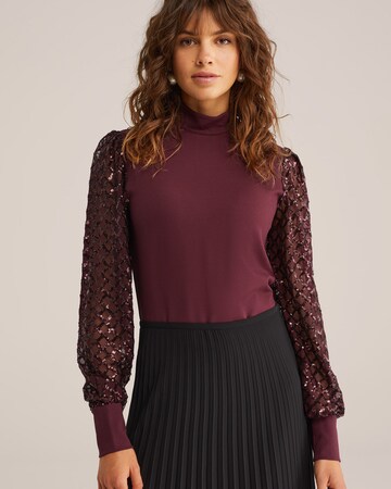 Tricou de la WE Fashion pe roșu: față