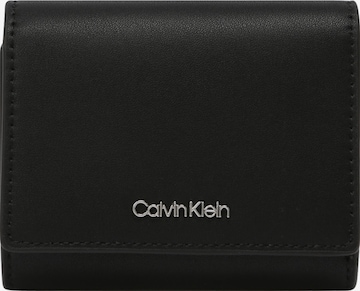 Portofel de la Calvin Klein pe negru: față