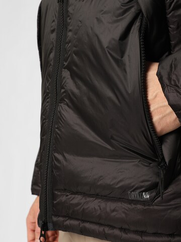 DRYKORN Winter Jacket 'Vero' in Black