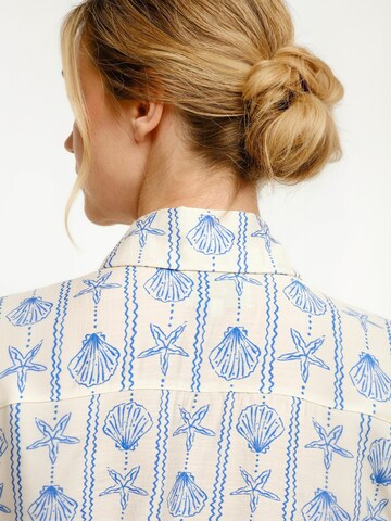 Maglietta ' MIE ' di Liberte Essentiel in blu