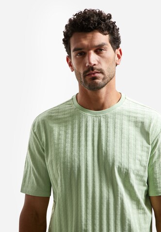 No Excess Shirt in Green