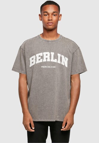 T-Shirt 'Berlin Wording' Merchcode en gris : devant