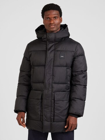 Calvin Klein Зимняя куртка в Черный: спереди