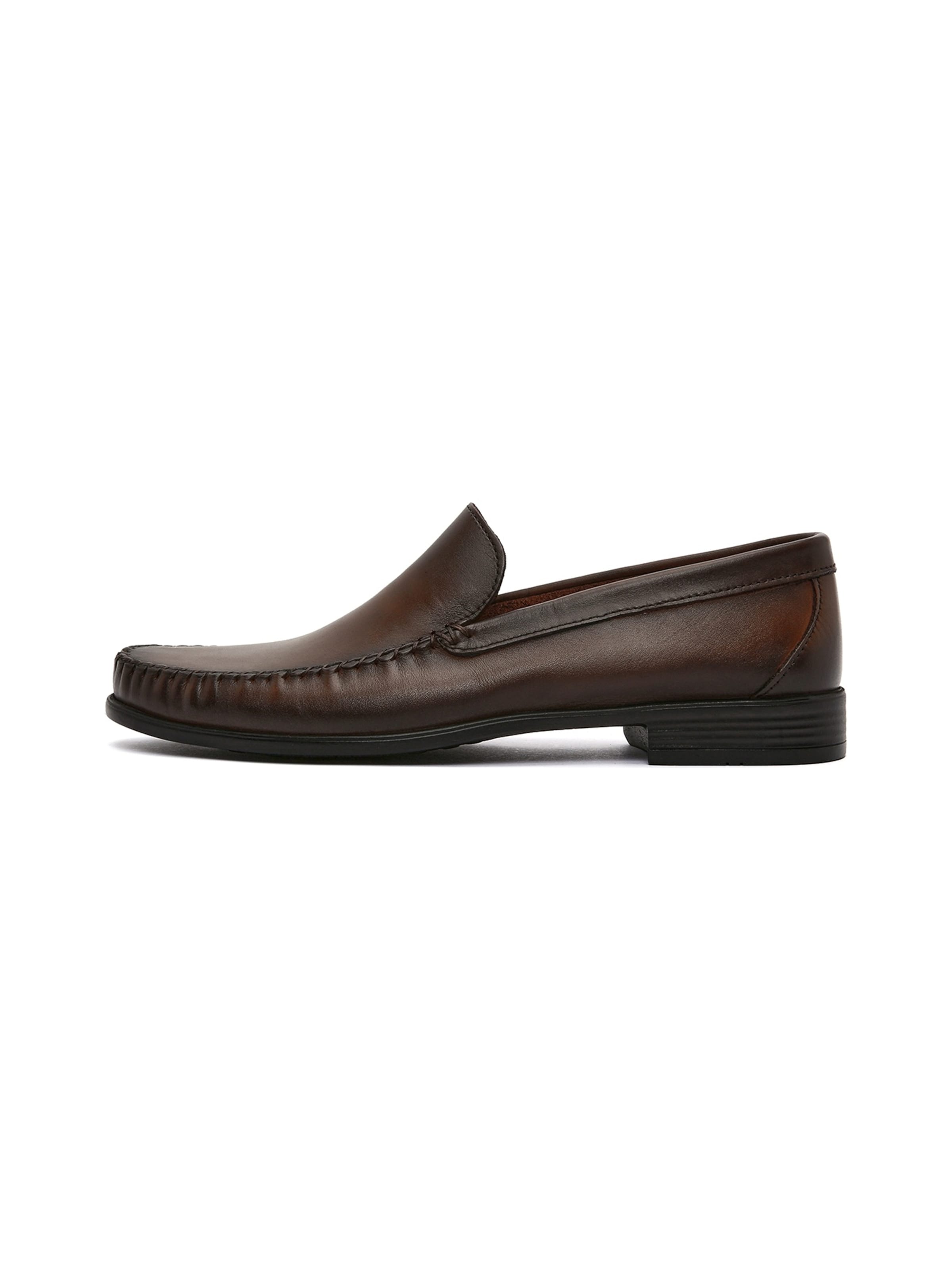 Derimod Slipper in Braun: Vorderseite
