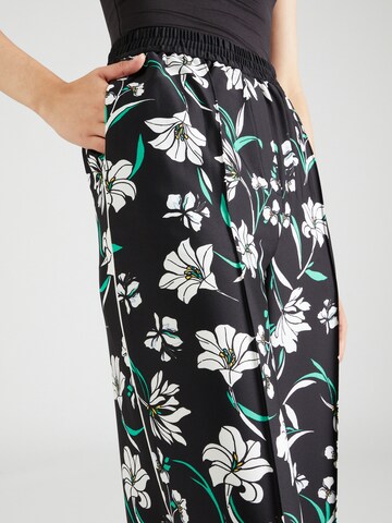 Wide leg Pantaloni con piega frontale di Marks & Spencer in nero