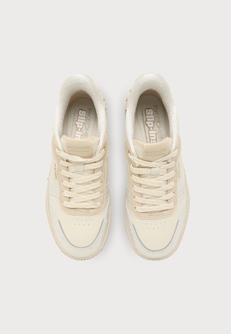 SKECHERS - Zapatillas deportivas bajas 'JADE' en blanco