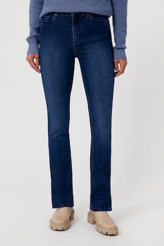 Finn Flare Jeans in Blue: front