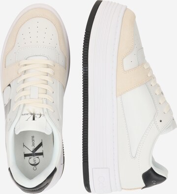 Calvin Klein Jeans Sneaker low 'ELLA' i hvid