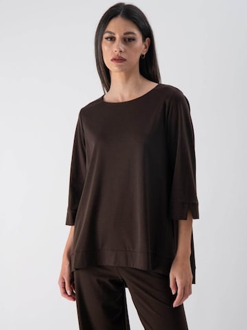 MND Blouse 'Soft Touch Edged' in Brown: front
