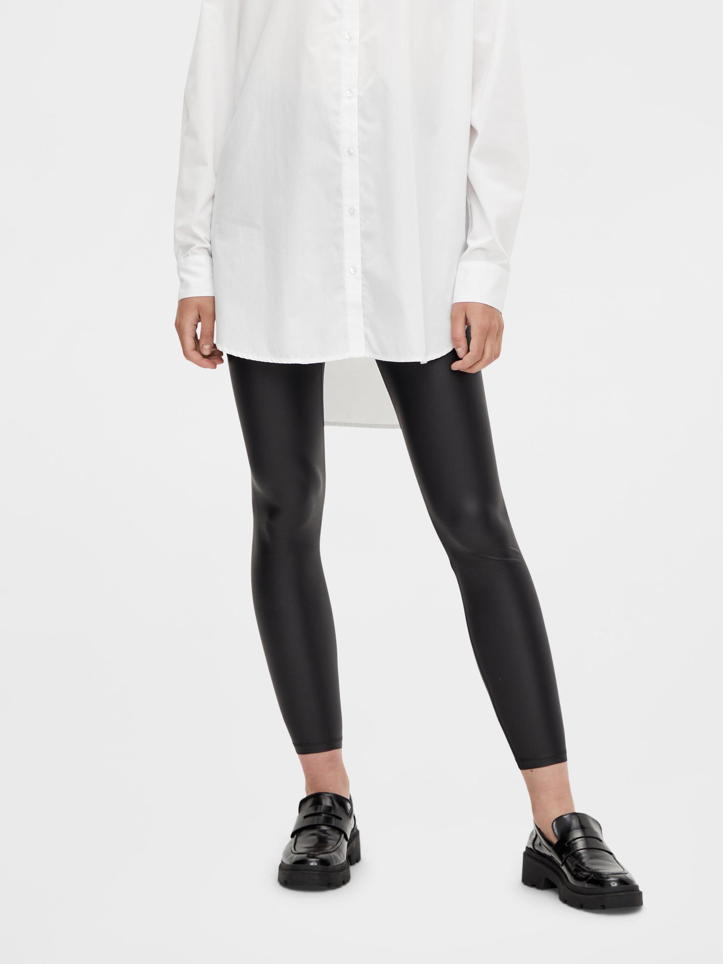 PIECES Skinny Leggings Shiny in Zwart ABOUT YOU