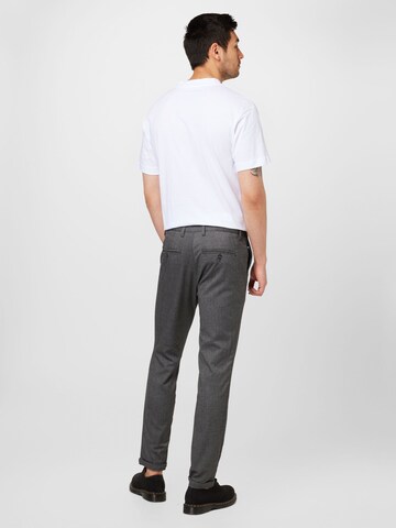 regular Pantaloni chino di Matinique in grigio