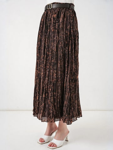 Bigdart Skirt in Brown