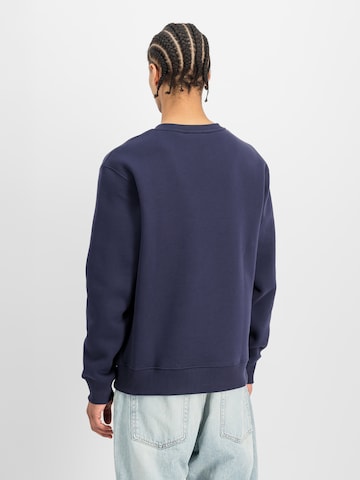 ALPHA INDUSTRIES Sweatshirt in Blau: Rückseite