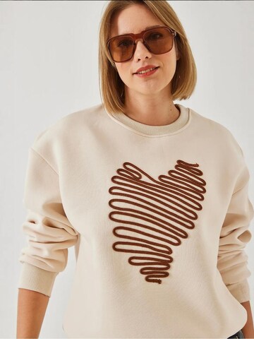 Bianco Lucci Sweatshirt in Beige