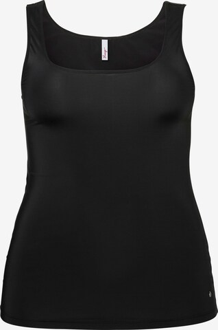 SHEEGO Undershirt in Black: front
