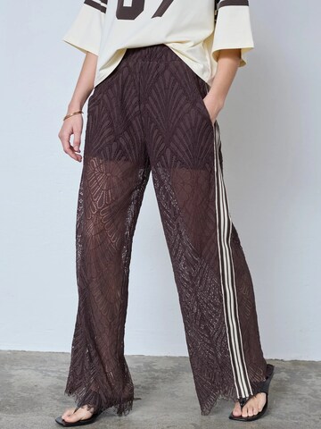 regular Pantaloni ' LetiCC ' di co'couture in marrone