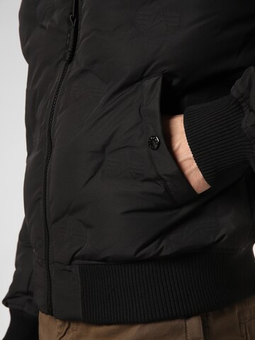 ALPHA INDUSTRIES Φθινοπωρινό και ανοιξιάτικο μπουφάν 'MA-1' σε μαύρο