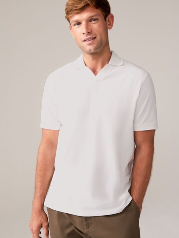 Next Shirt in White: front