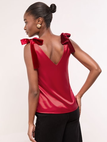 Lipsy Blouse in Rood