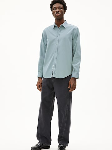 ARMEDANGELS Comfort fit Button Up Shirt 'GIAALO' in Green