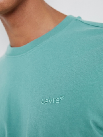 LEVI'S ® T-Shirt 'Red Tab' in Grün