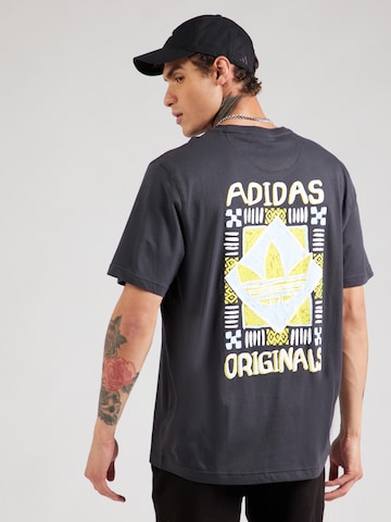 ADIDAS ORIGINALS Μπλουζάκι '80s PREM' σε μαύρο: μπροστά